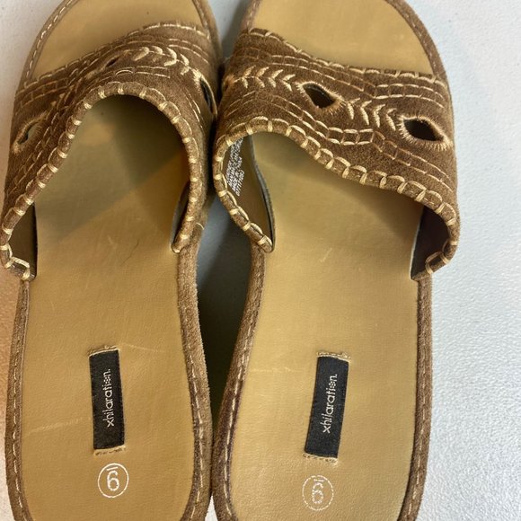 Xhilaration brown wedge open toe sandal size 9 - Picture 8 of 9
